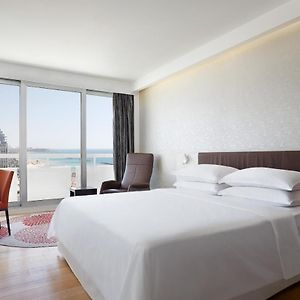 Zimmer mit Queensize-Bett